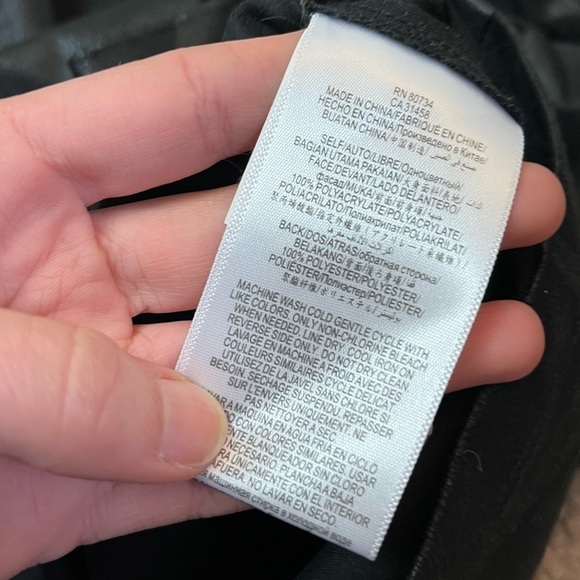 BCBGeneration Zip-Detail Mini Faux Leather Skirt 10 - Picture 7 of 7